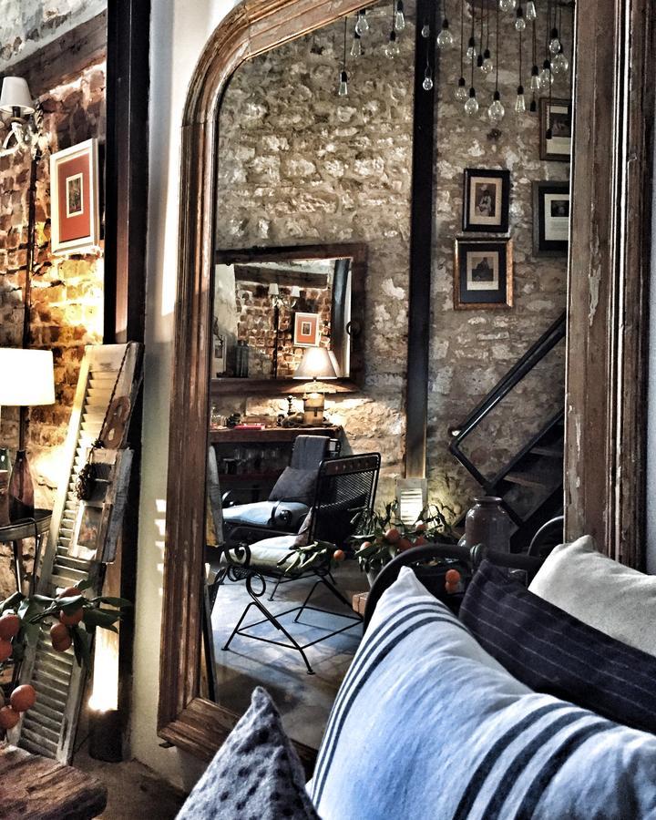 Art Design Otel Urla Bagian luar foto